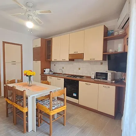 Sun By Casa In Mente