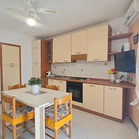 Apartment Sun By Casa In Mente