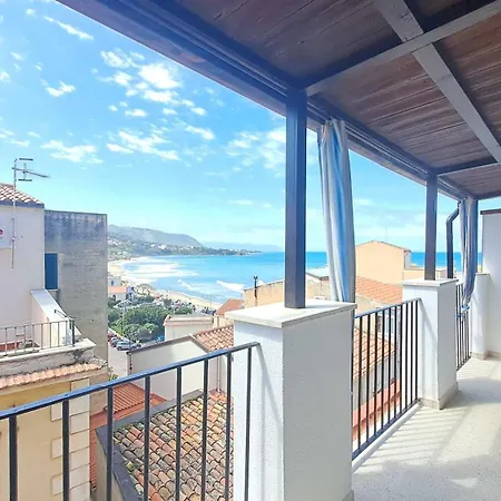 Sun By Casa In Mente * Cefalu